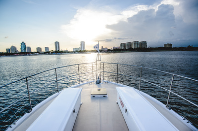 Tampa Bay Yacht Charter is proud to serve the guests of the Renaissance Vinoy Resort in St Pete and the Marriott Waterside in Tampa
